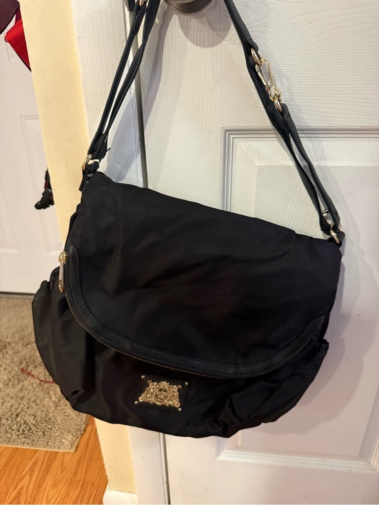Juicy Couture Handbags - Juicy Couture  Shoulder / Crossbody  Diaper Bag with Accessories. NWT